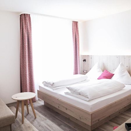 Hotel Neuenburger Hof Neuenburg am Rhein Eksteriør bilde